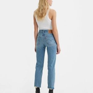 Levi's Women's Wedgie Straight Leg Blue Jeans